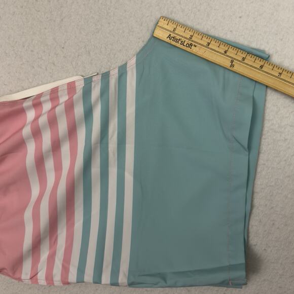 Chubbies The On The Horizons Swim Trunks XXL 5.5” Inseam Pink Teal Stripe NWT - Picture 7 of 12
